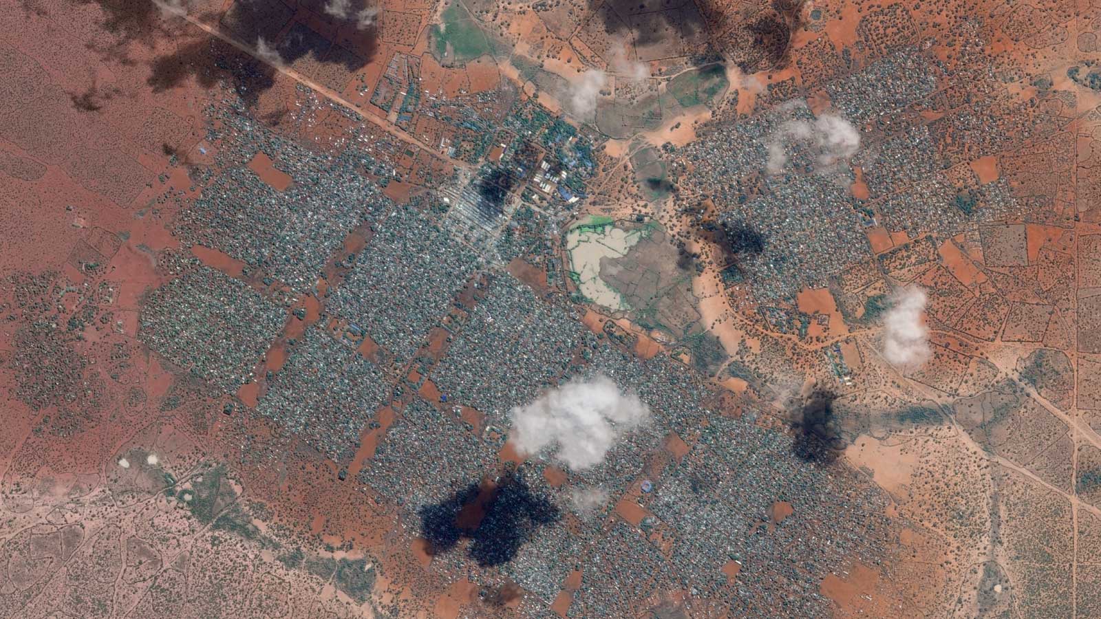 Hagadera-Refugee-Camp-Kenya-satellite-analytics